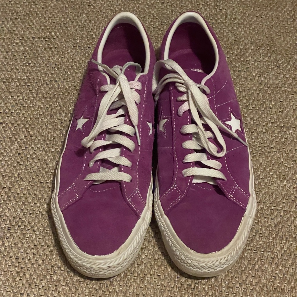 Converse “Cons” Women's Purple Sneakers W 10, M 8.5